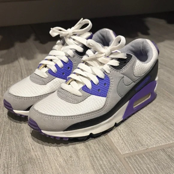 Nike Purple Air Max’s - Picture 1 of 5